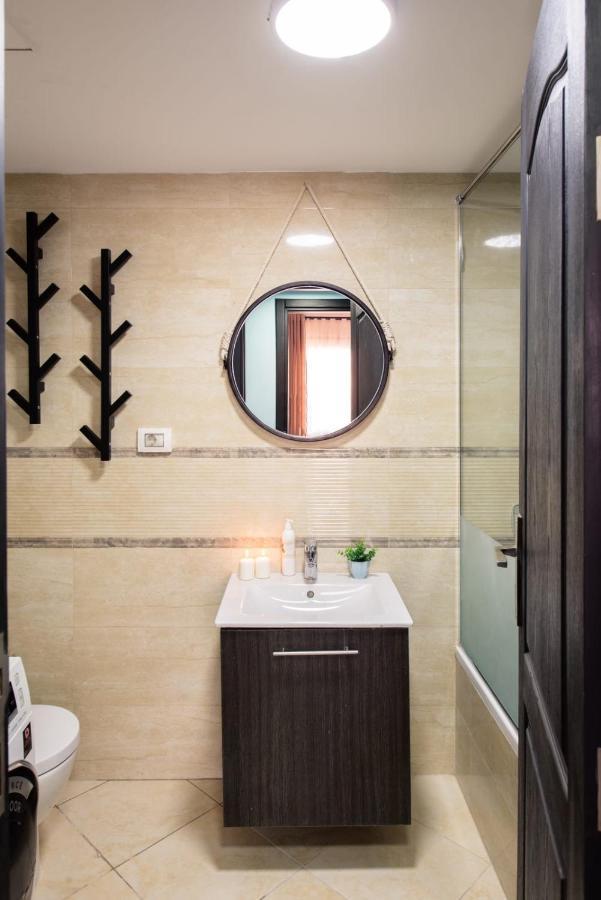 The 2Bdr Compelling Condo 5 Min To Cai Airport Кайро Екстериор снимка